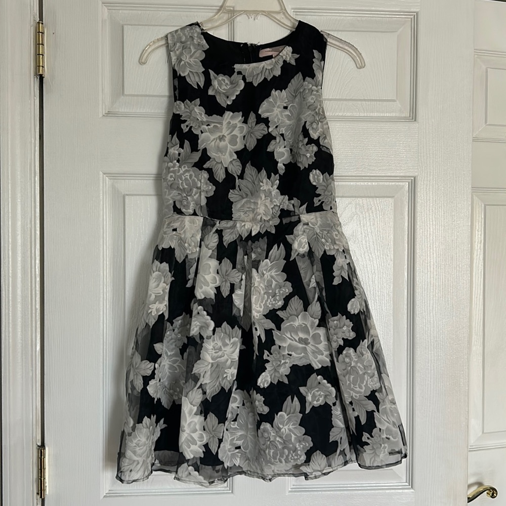 Forever 21 Sleeveless Black Dress with White Flowers Sz S